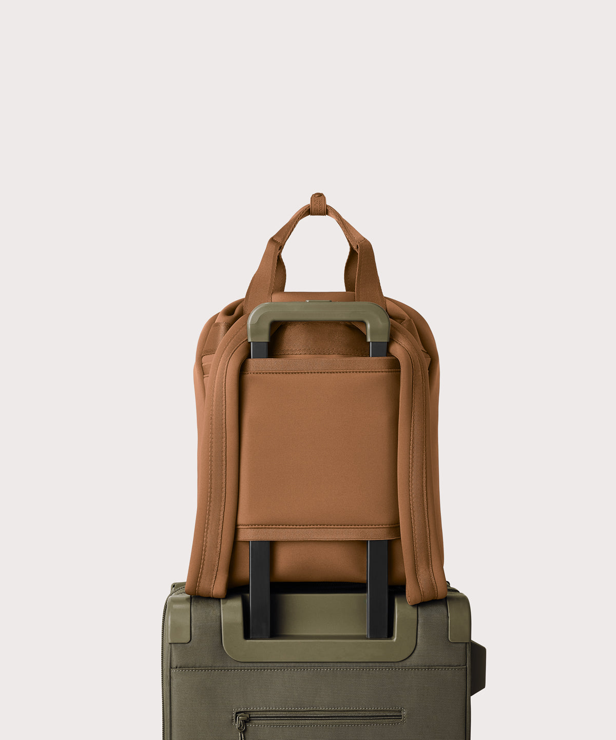 Rhys Drawstring Pack in Clove