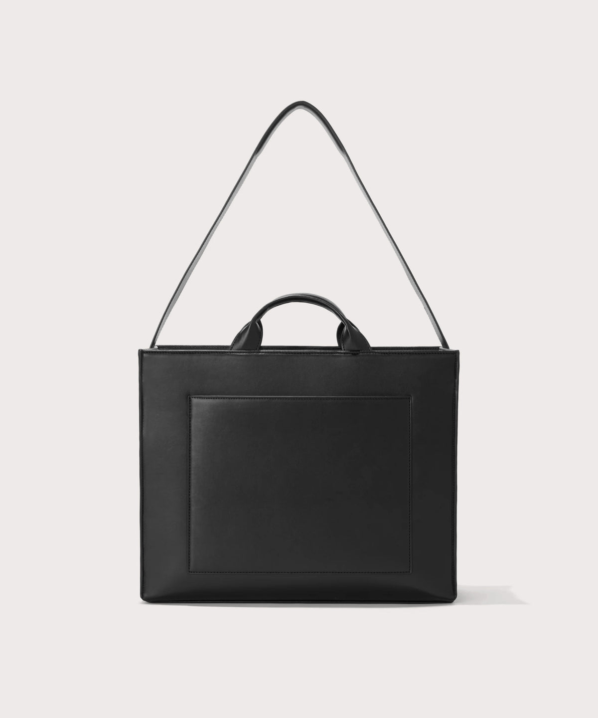 Daily Tote in Onyx, Medium