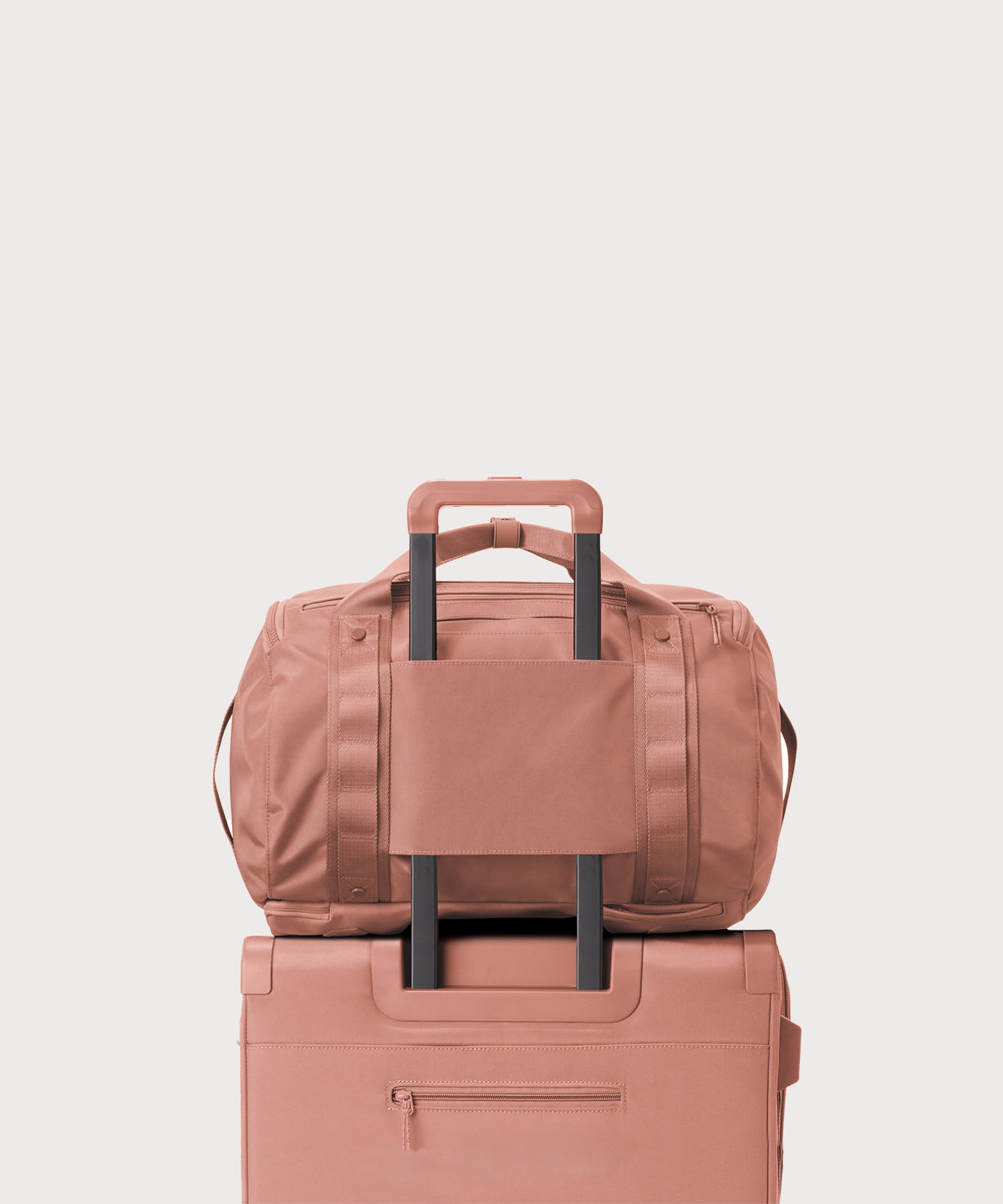 Denver Convertible Duffle in Warm Dust, Medium